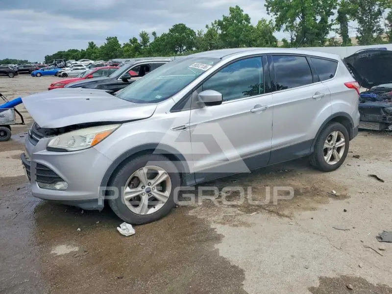 2015 Ford ESCAPE photo