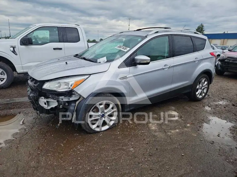 2015 Ford ESCAPE photo
