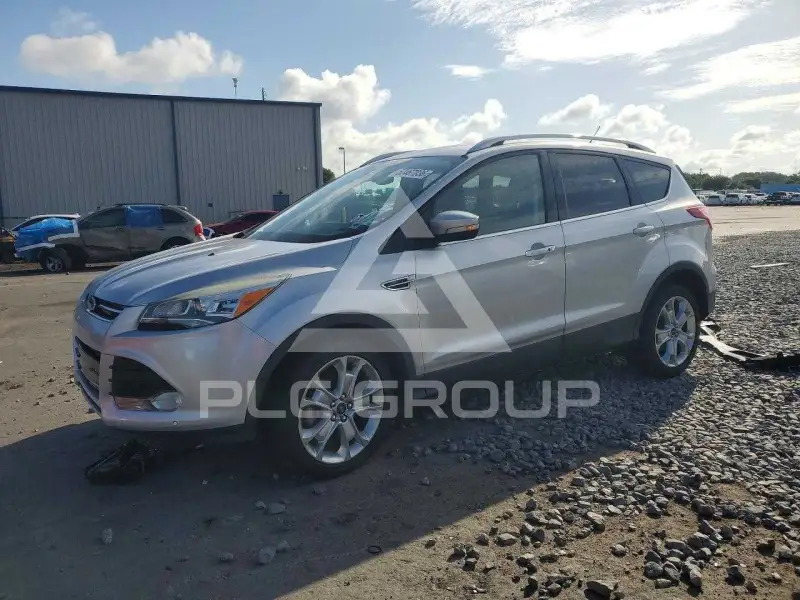 2015 Ford ESCAPE photo