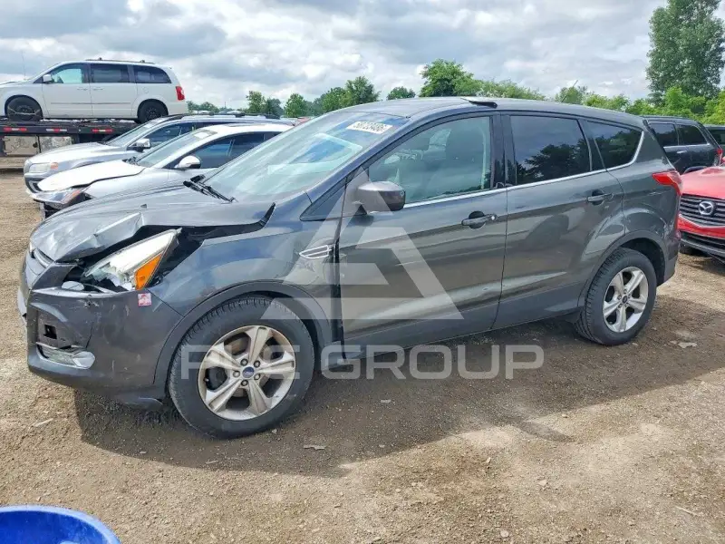 2015 Ford ESCAPE photo