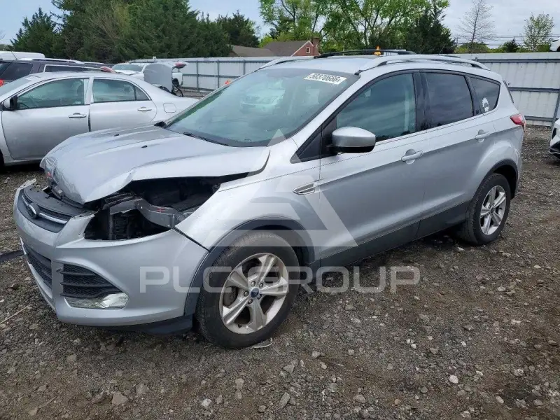 2015 Ford ESCAPE photo