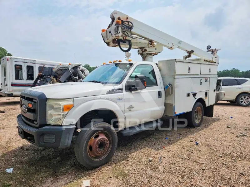 2015 Ford F-450 photo