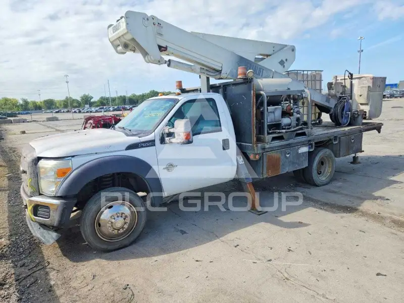 2015 Ford F-550 фото