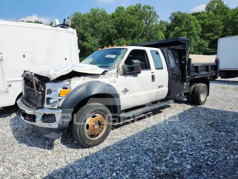 2015 Ford F-550 photo