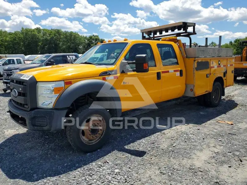 2015 Ford F-550 фото