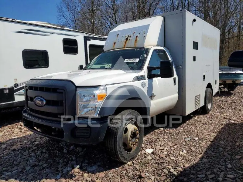 2015 Ford F-550 фото