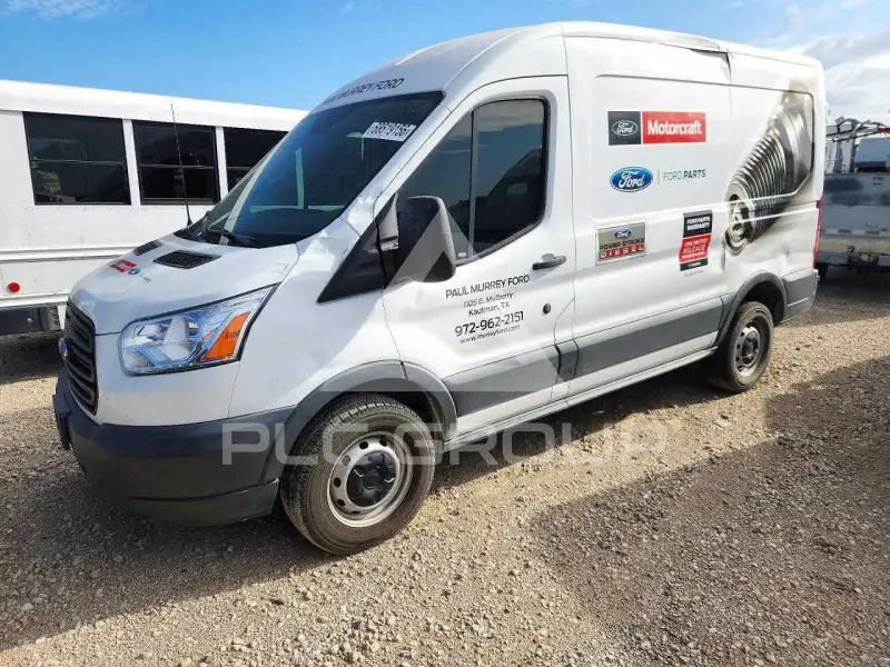 2015 Ford TRANSIT photo