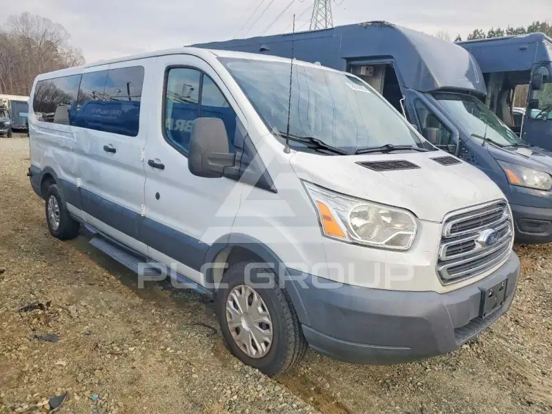 2015 Ford TRANSIT фото