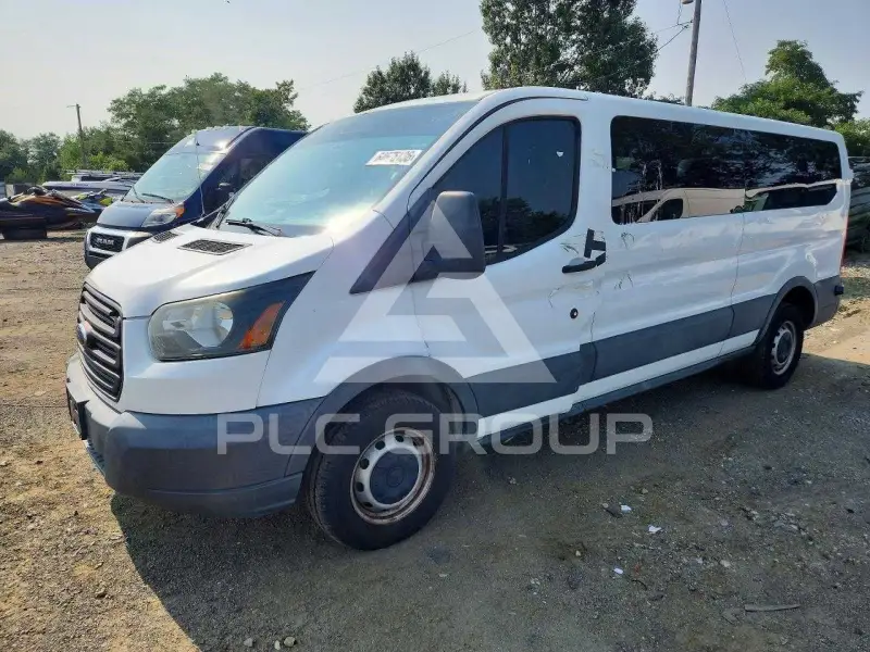 2015 Ford TRANSIT фото