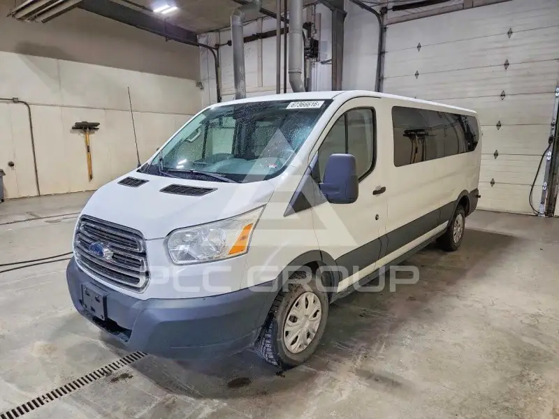 2015 Ford TRANSIT фото