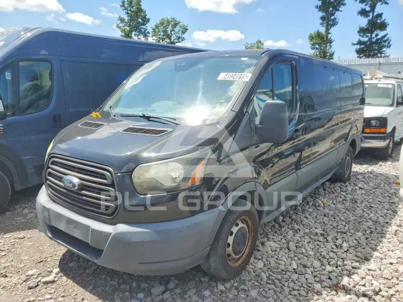 2015 Ford TRANSIT photo