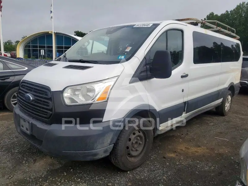 2015 Ford TRANSIT фото