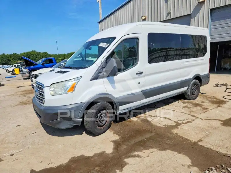 2015 Ford TRANSIT photo