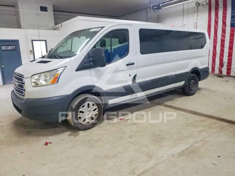2015 Ford TRANSIT фото
