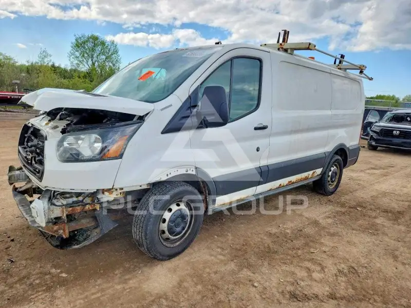 2015 Ford TRANSIT photo