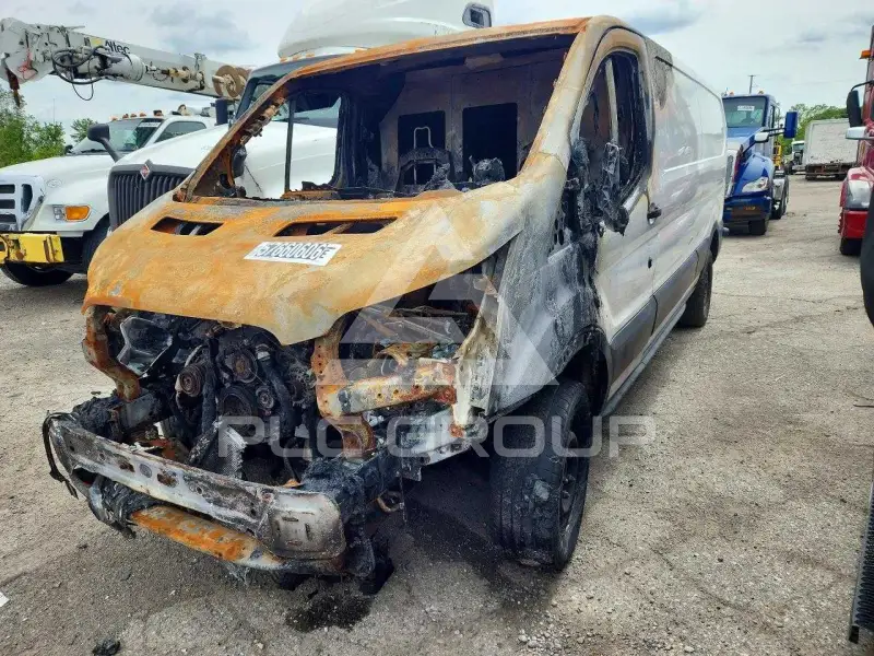 2015 Ford TRANSIT photo