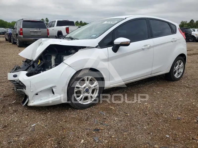 2015 Ford FIESTA photo