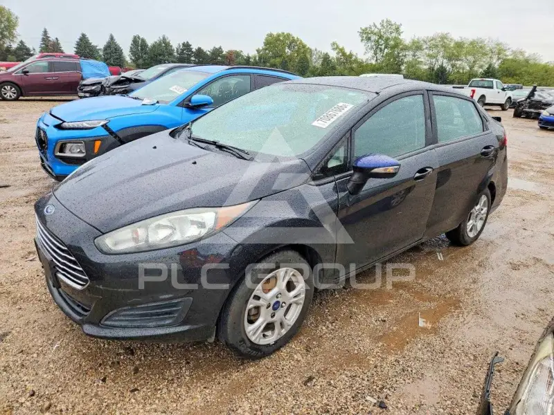 2015 Ford FIESTA photo