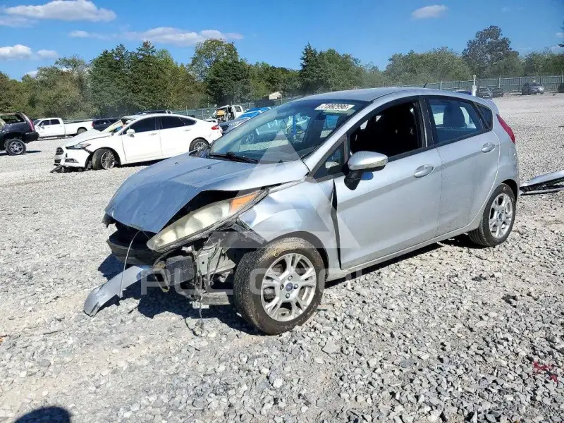 2015 Ford FIESTA photo
