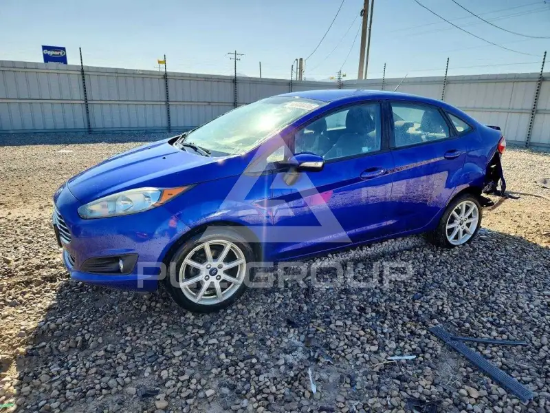 2015 Ford FIESTA photo