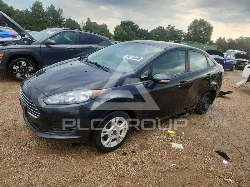 2015 Ford FIESTA фото