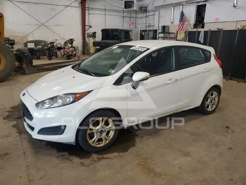 2015 Ford FIESTA photo