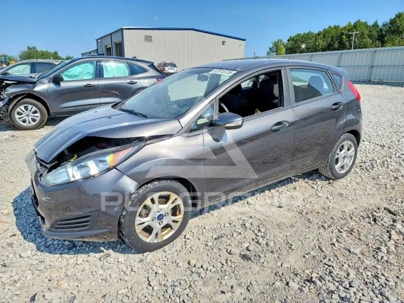 2015 Ford FIESTA фото
