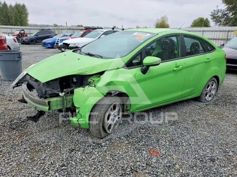 2015 Ford FIESTA фото