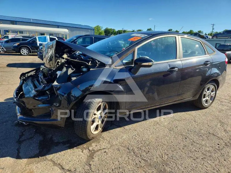 2015 Ford FIESTA фото