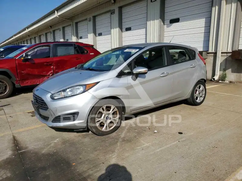 2015 Ford FIESTA фото