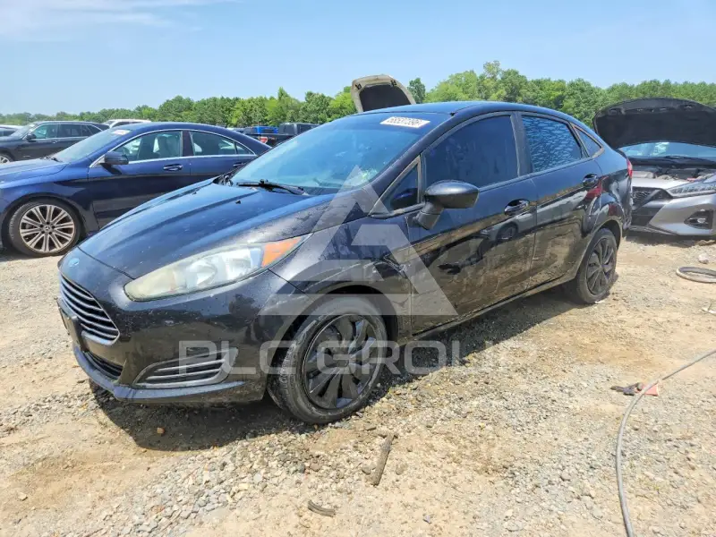2015 Ford FIESTA фото