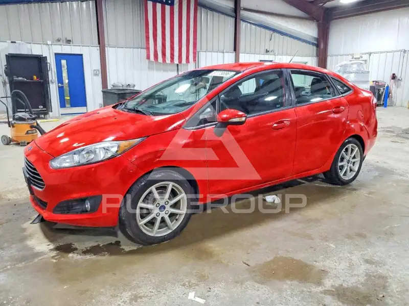 2015 Ford FIESTA фото