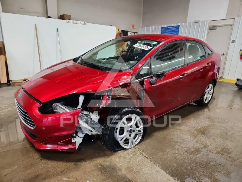 2015 Ford FIESTA фото