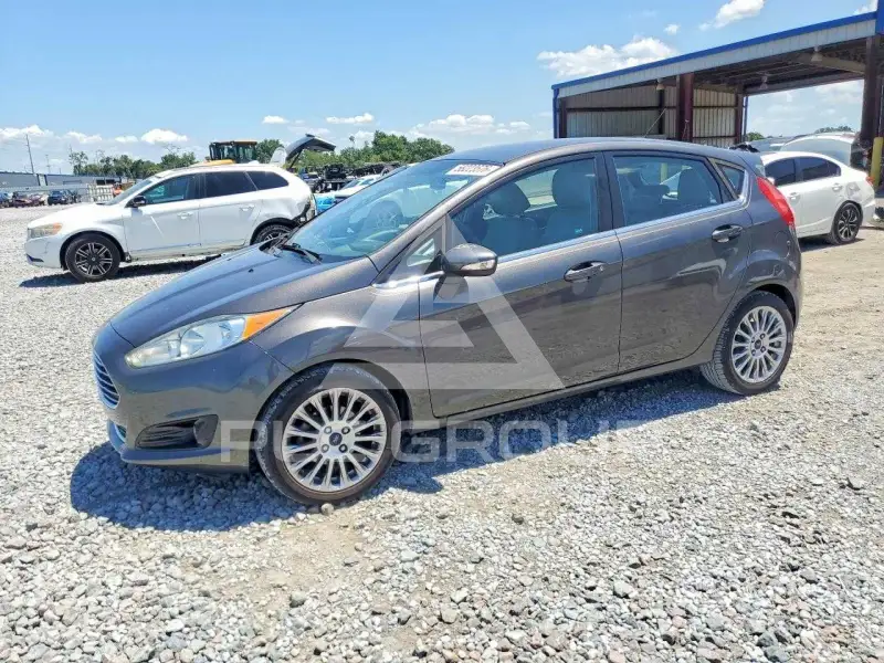 2015 Ford FIESTA фото