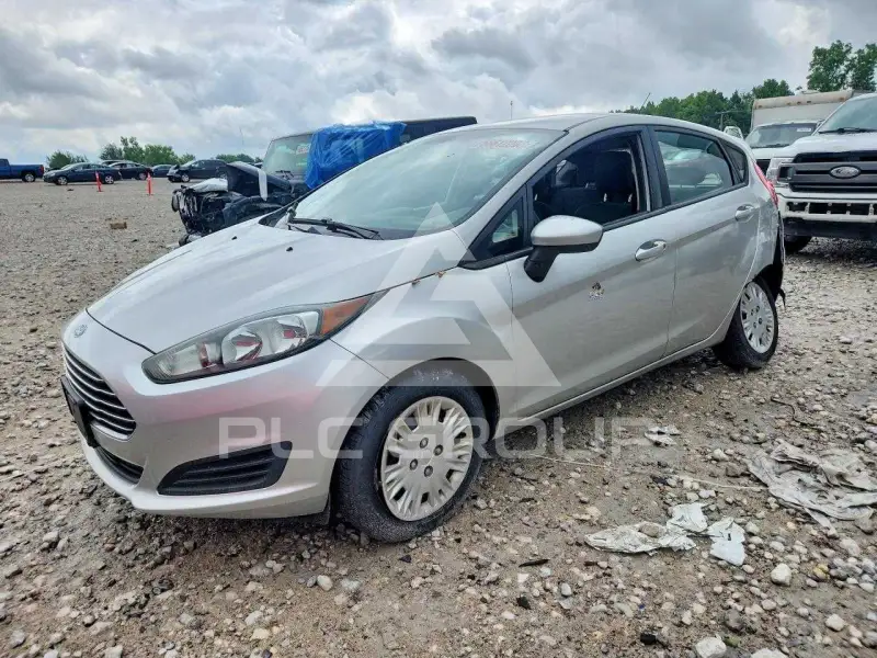 2015 Ford FIESTA фото