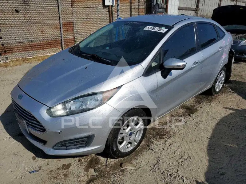 2015 Ford FIESTA фото