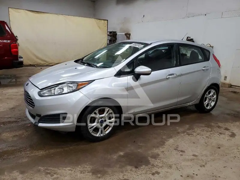 2015 Ford FIESTA photo