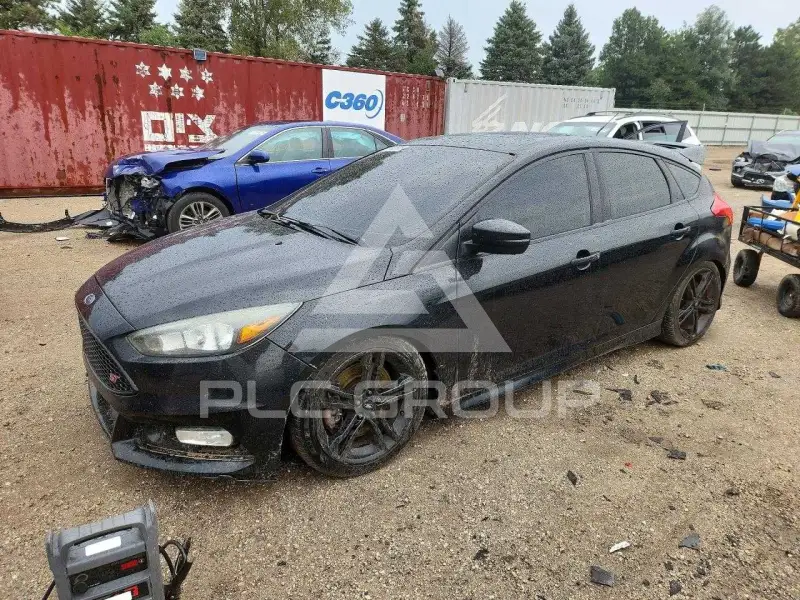 2015 Ford FOCUS фото