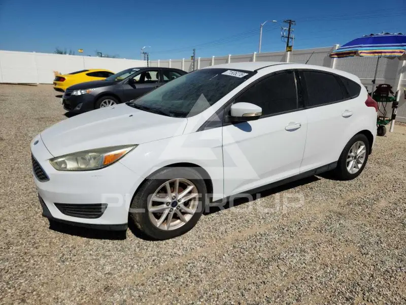 2015 Ford FOCUS photo