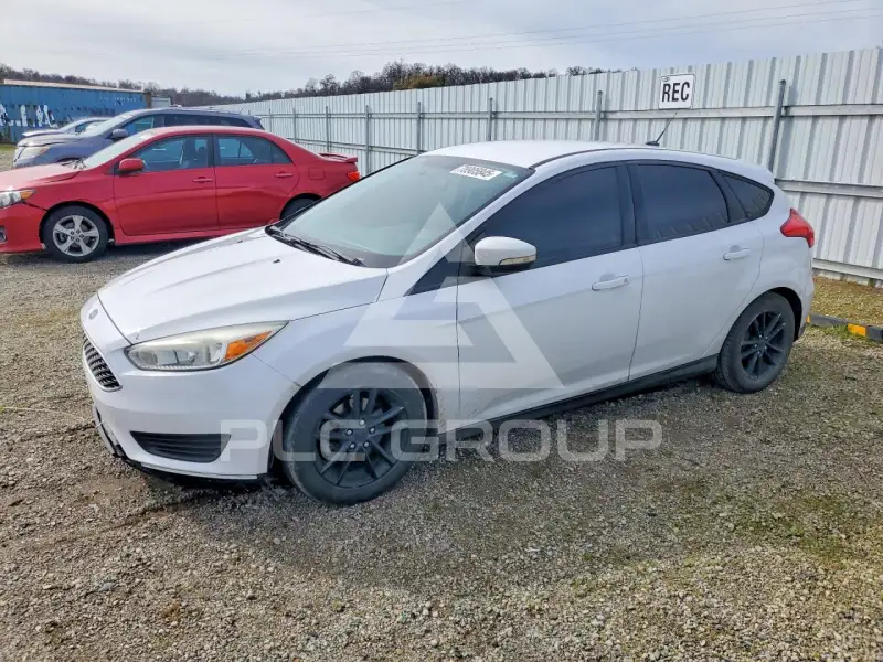 2015 Ford FOCUS фото