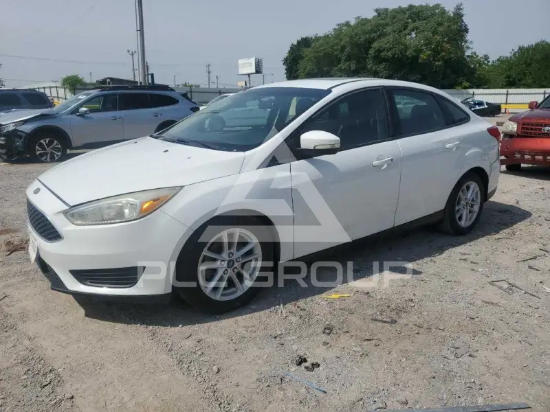 2015 Ford FOCUS photo