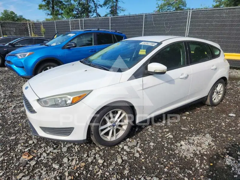 2015 Ford FOCUS фото