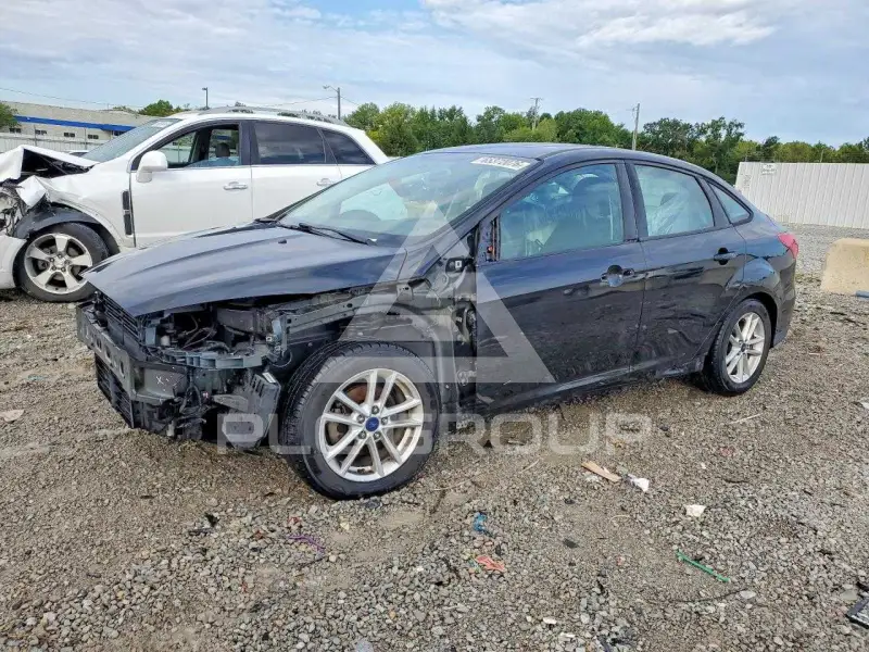2015 Ford FOCUS фото