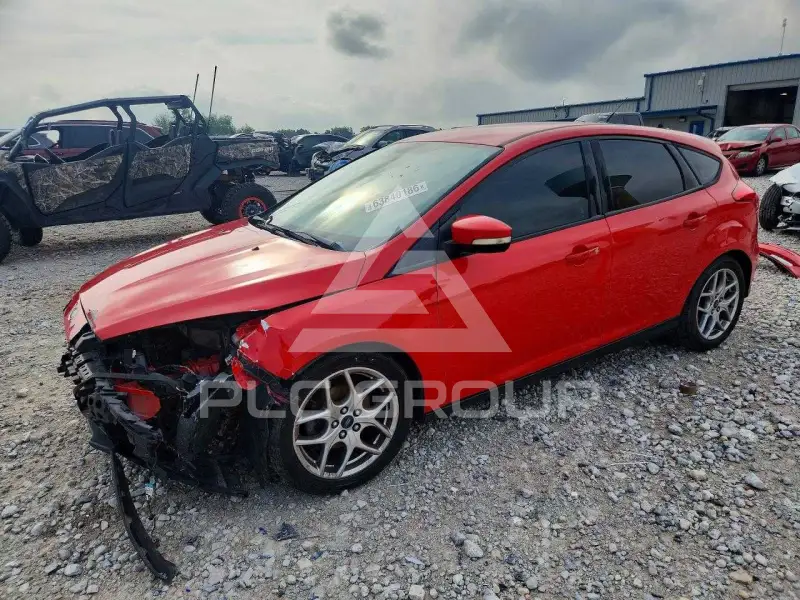 2015 Ford FOCUS photo