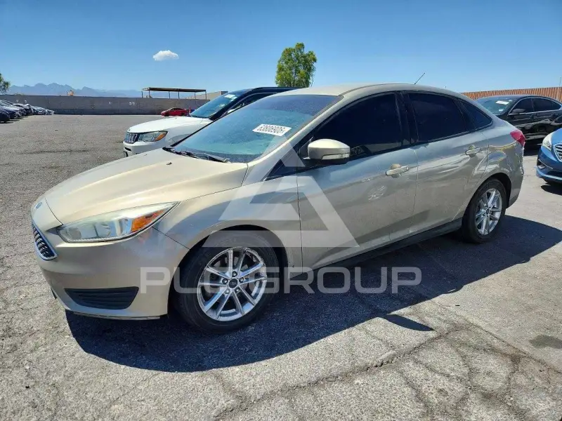 2015 Ford FOCUS фото