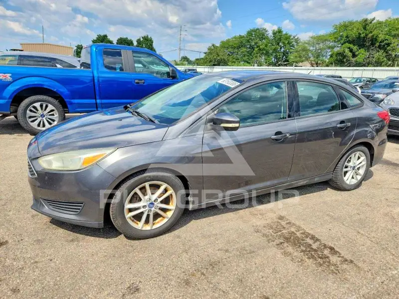2015 Ford FOCUS фото