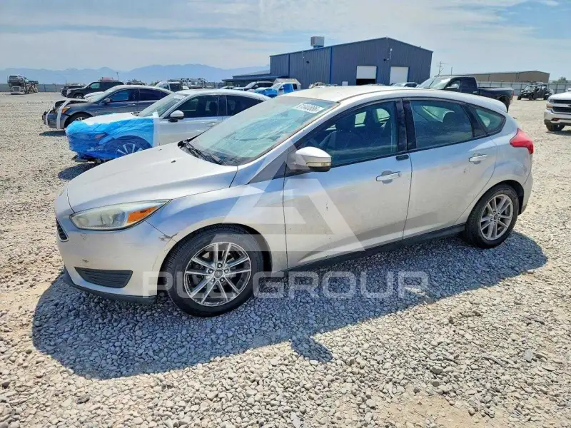 2015 Ford FOCUS фото