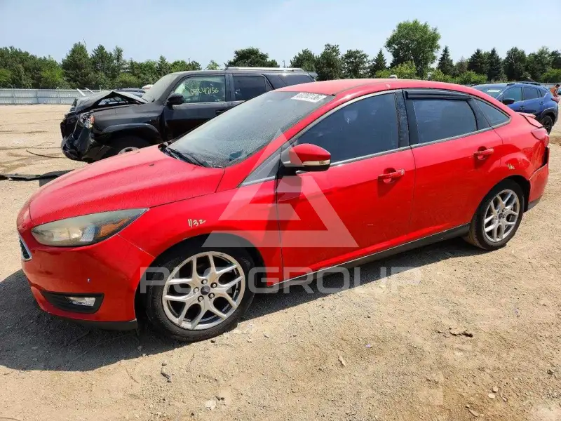2015 Ford FOCUS фото