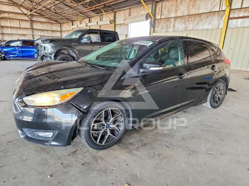 2015 Ford FOCUS photo