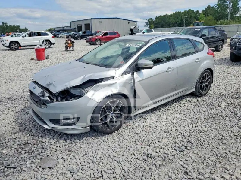 2015 Ford FOCUS фото